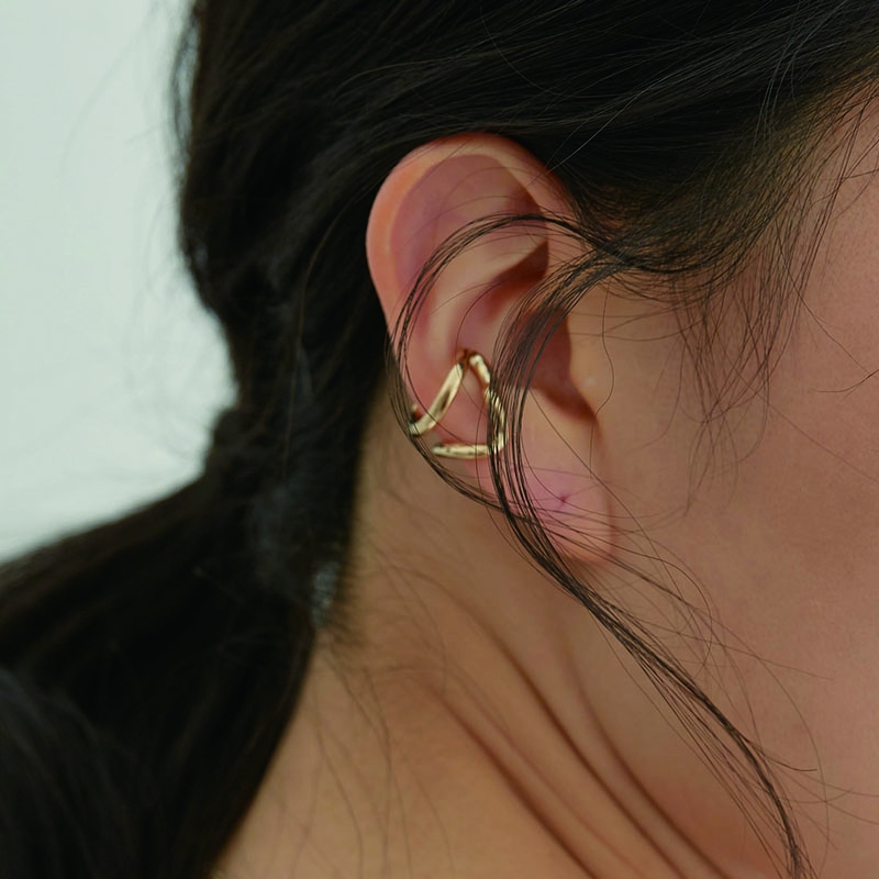 Connection Curve Ear-cuff (Silver, Gold)